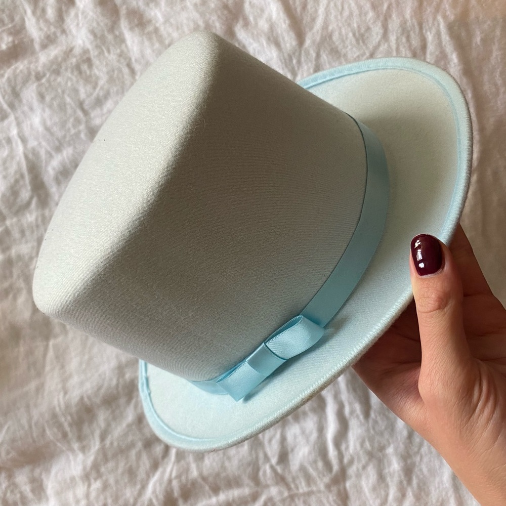 Blue Tophat